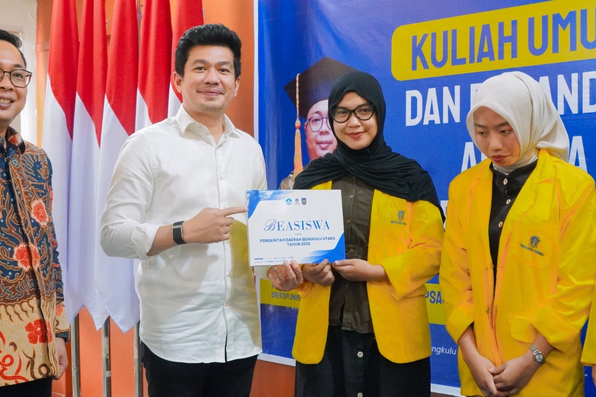 Beri Kuliah Umum, Bupati Arie Berharap Tidak Ada Anak Tidak Kuliah Karena Biaya